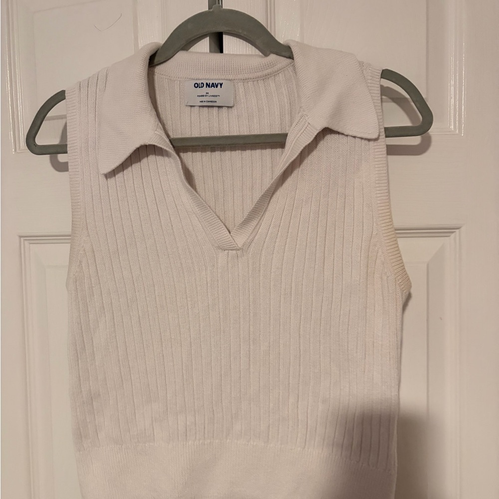 Old Navy Cream Ribbed Sweater Vest